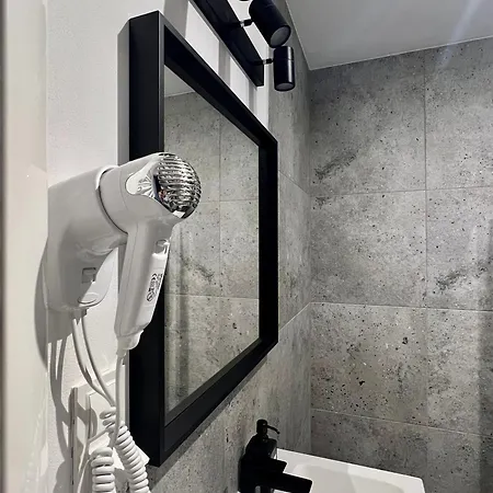 Przytuly 4, Self Check In, Parking, Blisko Lotniska *